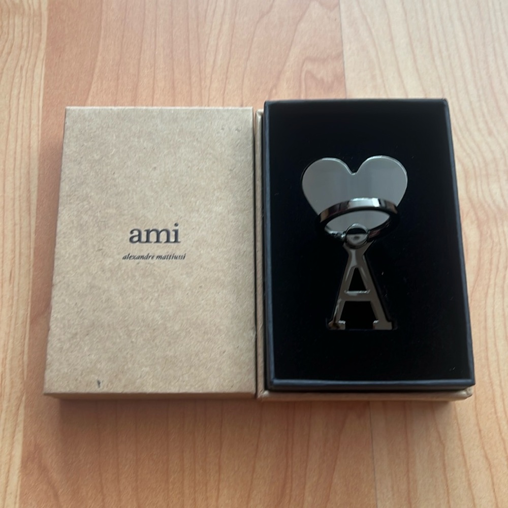 Ami Alexandre Mattiussi Silver Heart Accent phone attachment - any cellphone